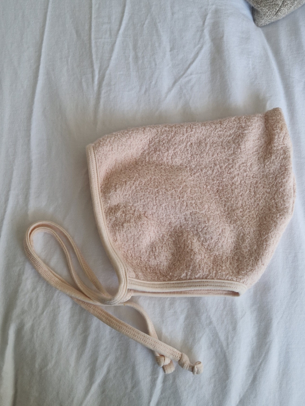 Soft Pink Baby/Toddler Bonnet Hat